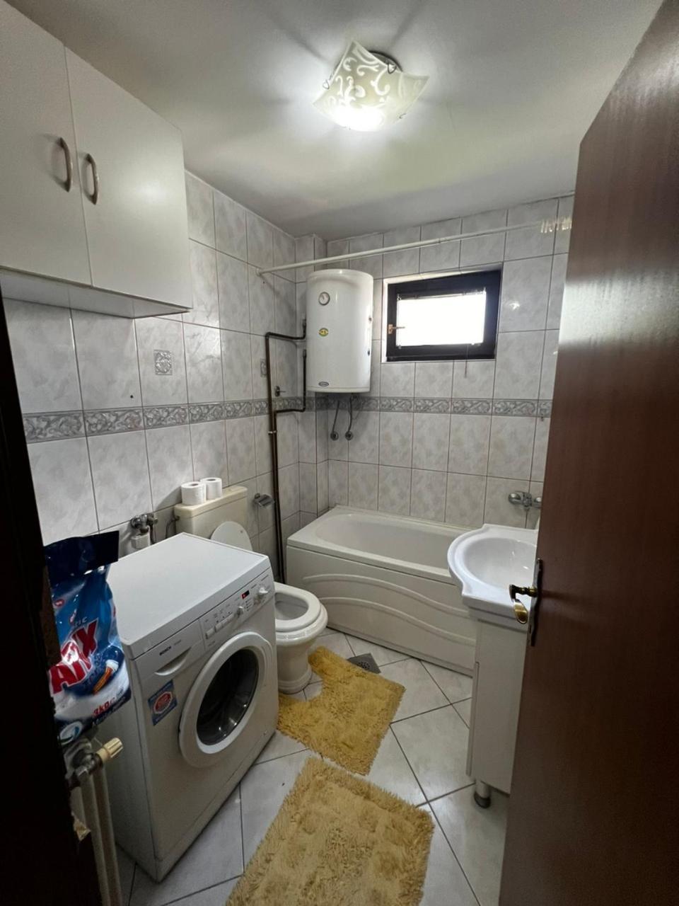 Hostel Tuzla Exteriör bild